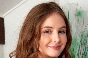 baby kxtten xxx|Baby Kxtten's Porn Videos .